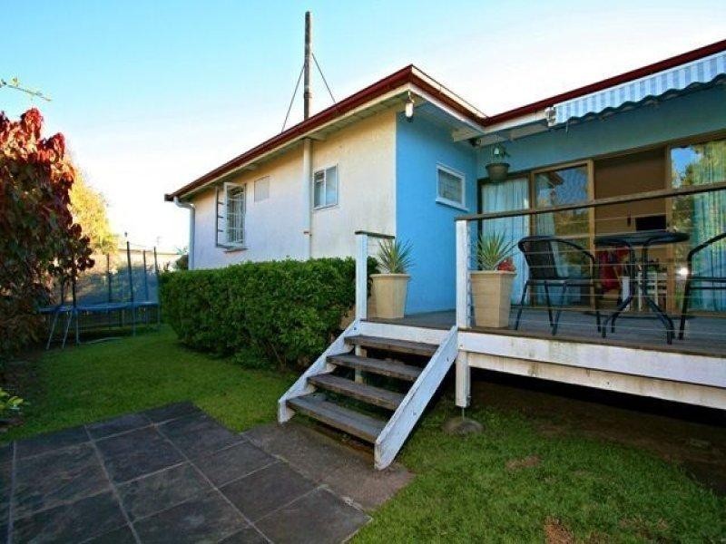 25 Oateson Skyline Drive, Seven Hills QLD 4170