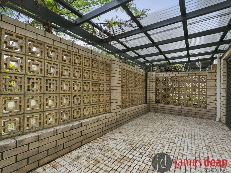 33 Delavan Street, Wishart QLD 4122