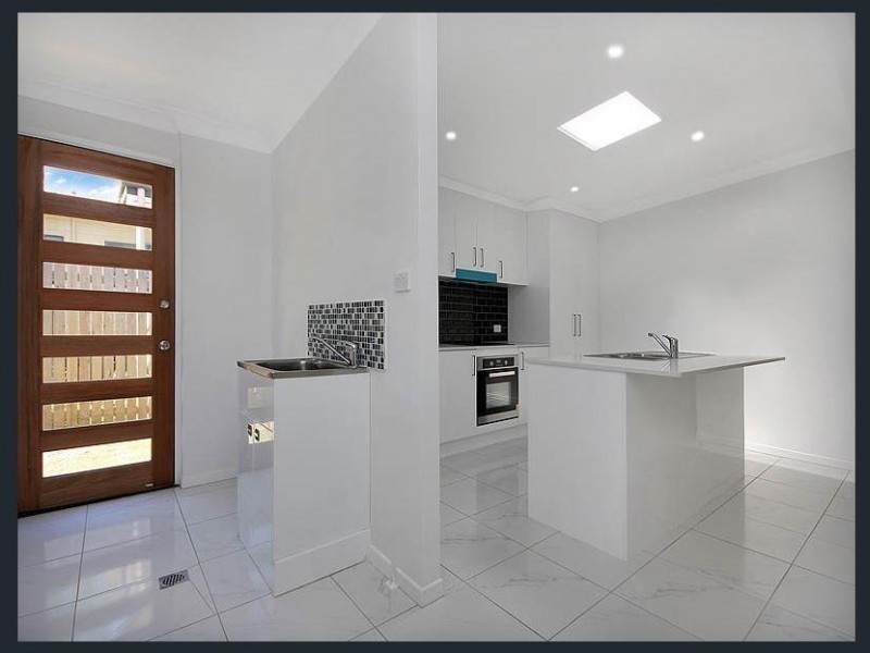 185 Wondall Road, Wynnum West QLD 4178