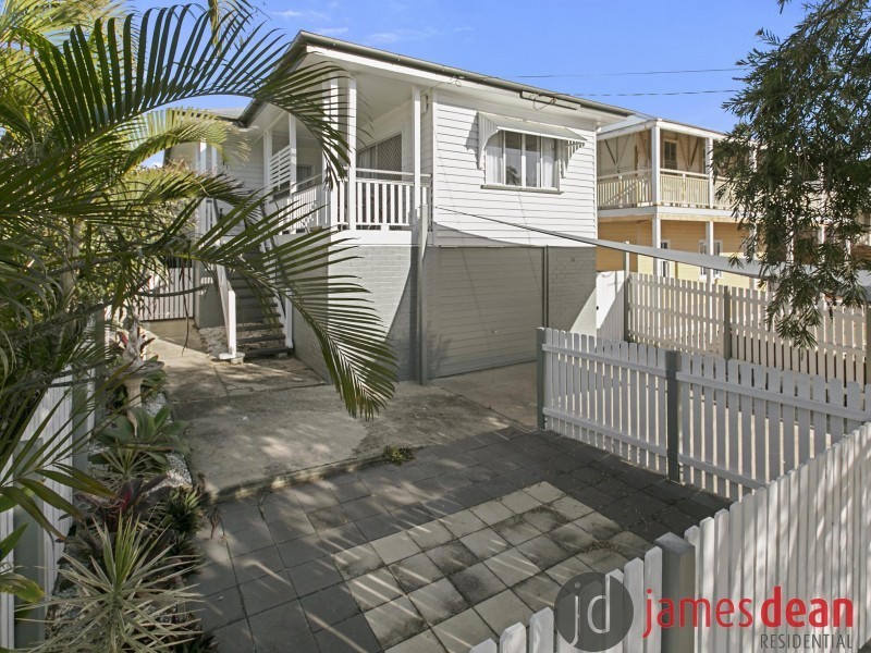 94 Cedar Street, Wynnum QLD 4178