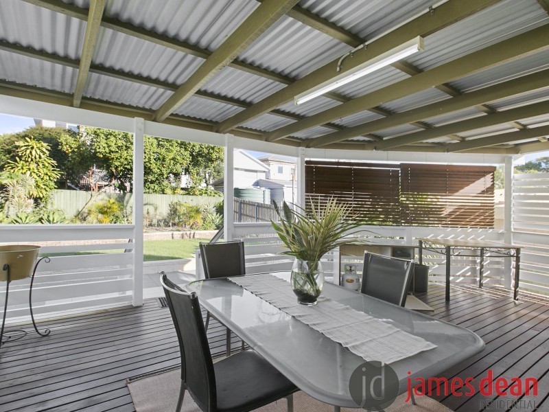 94 Cedar Street, Wynnum QLD 4178