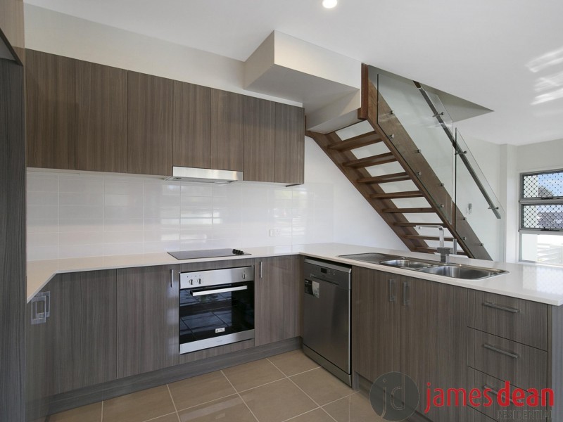 147 Pine Street, Wynnum QLD 4178