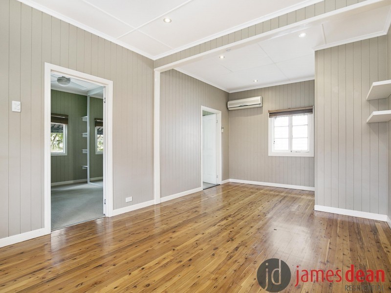 297 Nursery Road, Holland Park QLD 4121