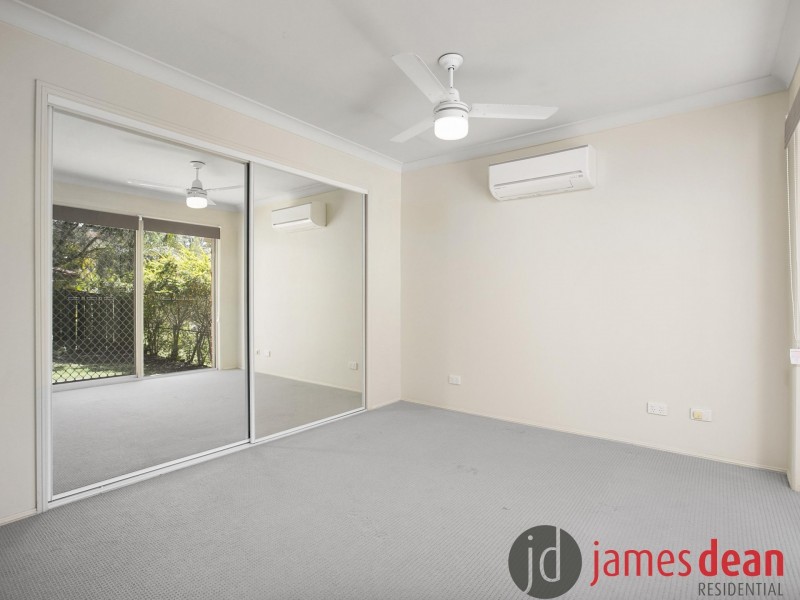 84 Matthews Way, Wakerley QLD 4154