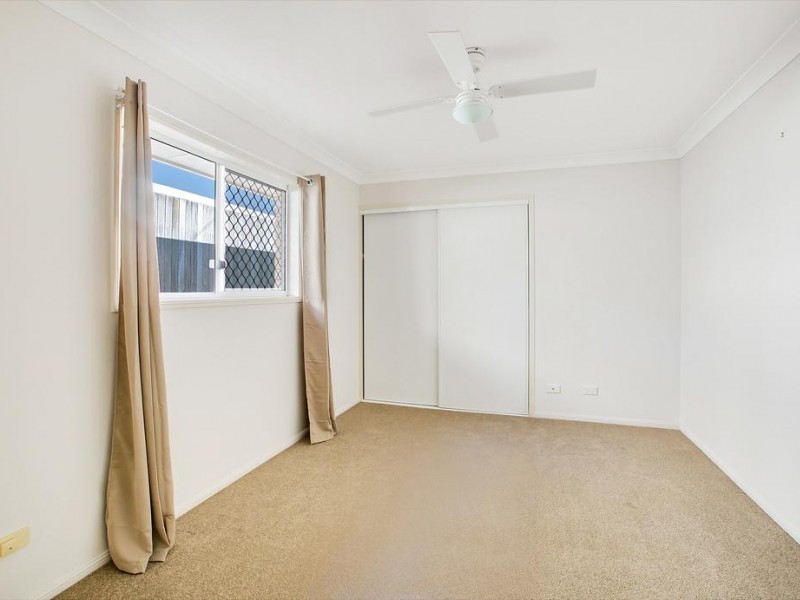 11 Buderim Street, Manly QLD 4179