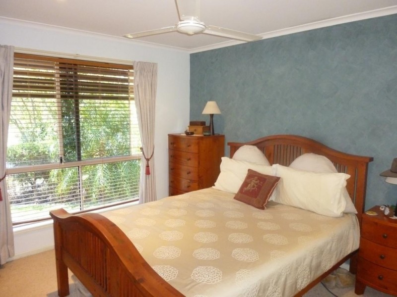 5 Lapidus Street, Birkdale QLD 4159