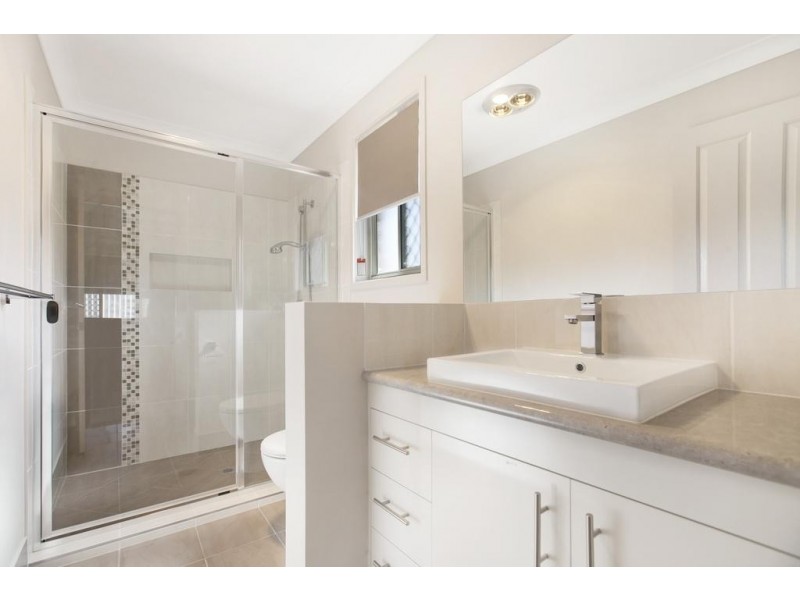 13  Stega Place, Wynnum West QLD 4178