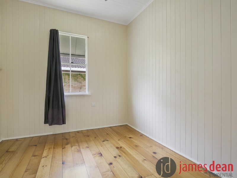 39 Macrossan Ave, Norman Park QLD 4170
