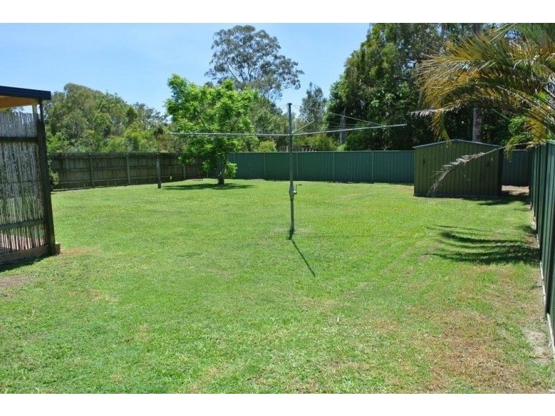 2 Lawn Tce, Capalaba QLD 4157