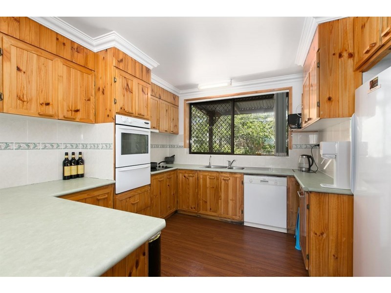 36 Banbury Street, Carina QLD 4152