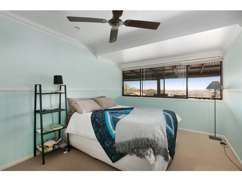 36 Banbury Street, Carina QLD 4152