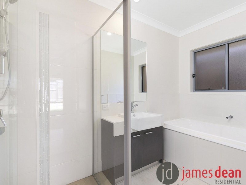 52 Golden Wattle Avenue, Mount Cotton QLD 4165