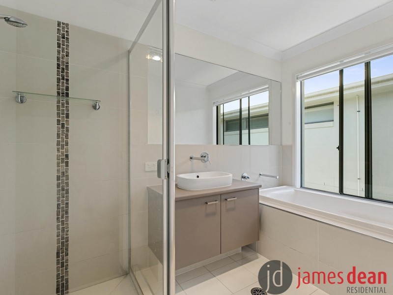 10 Wassell Street, Wynnum QLD 4178