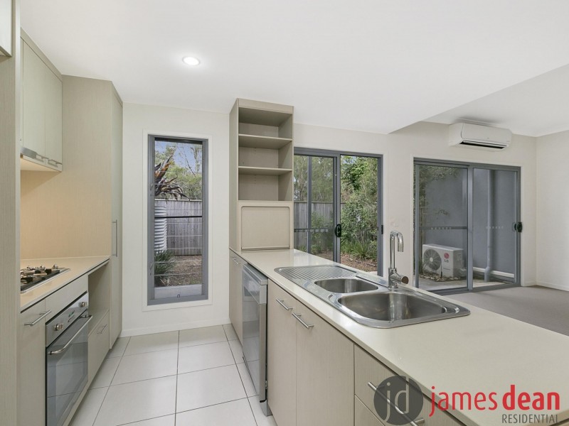 33/57 Moss Road, Wakerley QLD 4154