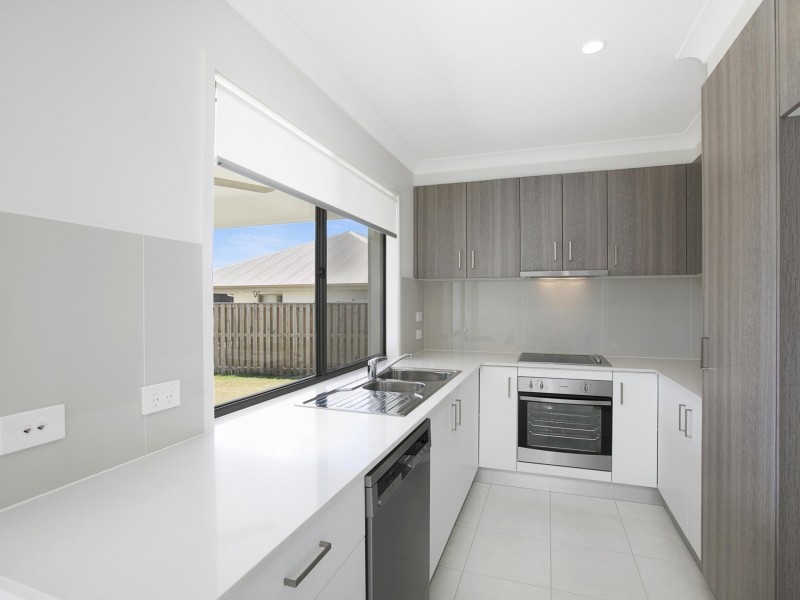 3 Stairway Street, Coomera QLD 4209