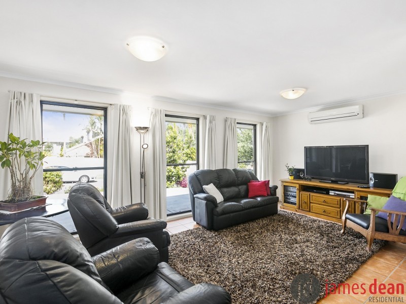 4 Majura Street, Belmont QLD 4153