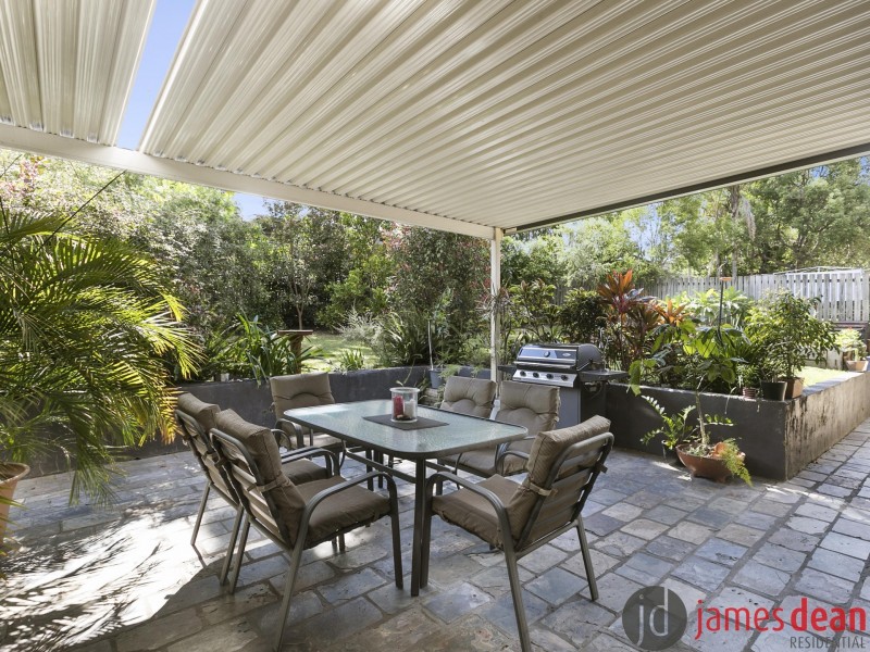 4 Majura Street, Belmont QLD 4153