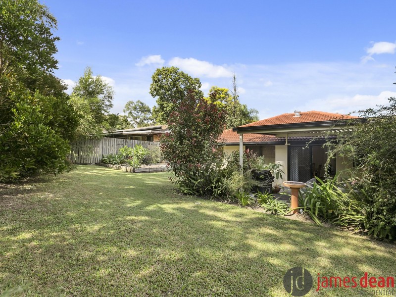4 Majura Street, Belmont QLD 4153