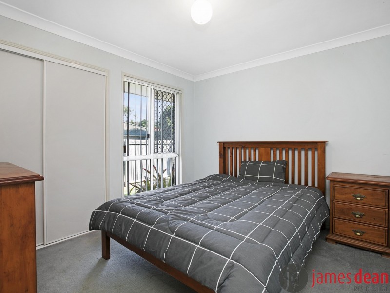 15 Virginia Place, Wynnum West QLD 4178