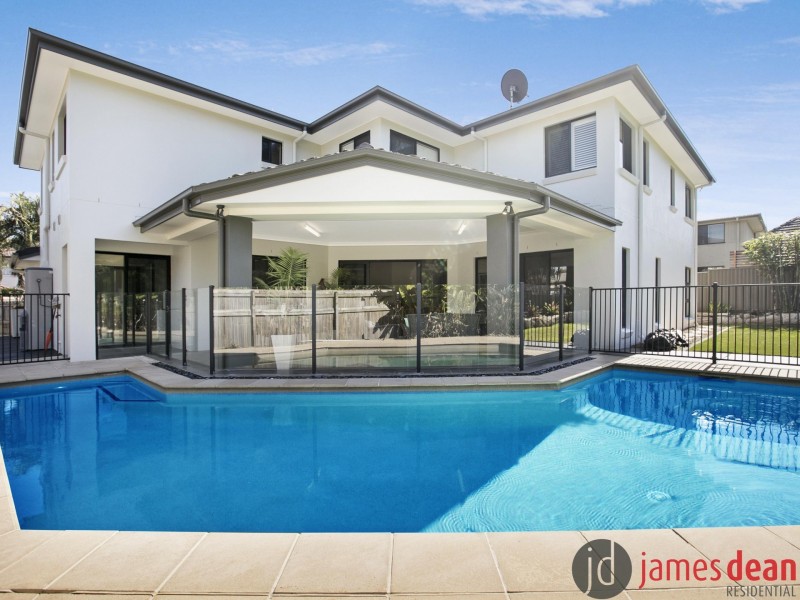 5 Gabrielle Place, Manly West QLD 4179