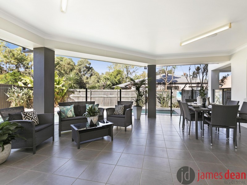 5 Gabrielle Place, Manly West QLD 4179