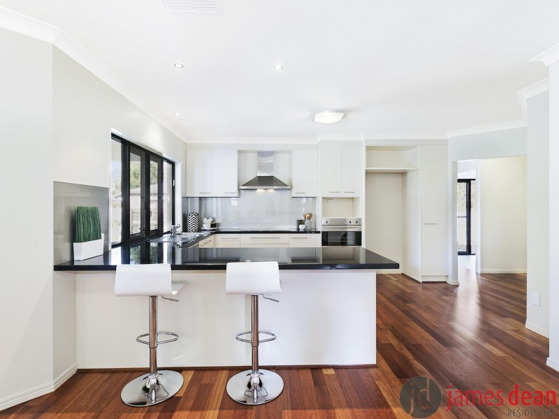 5 Gabrielle Place, Manly West QLD 4179