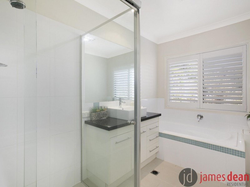 5 Gabrielle Place, Manly West QLD 4179
