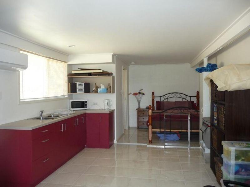 45 Redcliffe Avenue, Seaforth QLD 4741