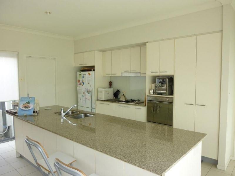 24 Barrington Crescent, Wakerley QLD 4154
