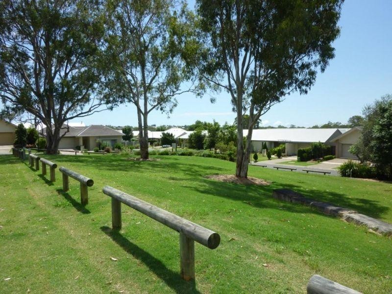 24 Barrington Crescent, Wakerley QLD 4154