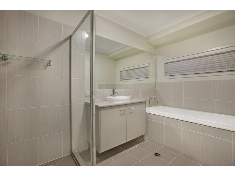 87 Watervale Parade, Wakerley QLD 4154