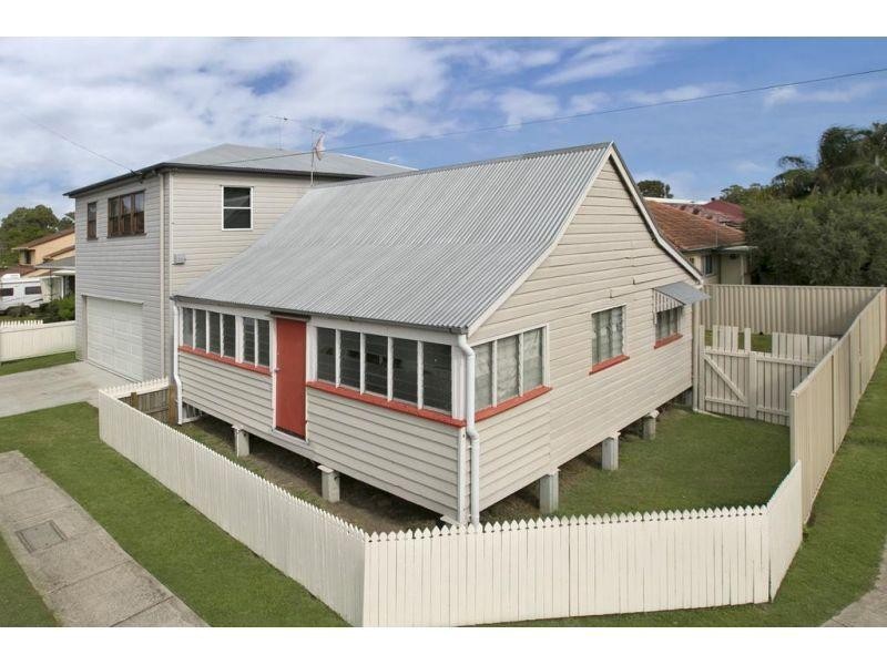 26  Alexander Street, Lota QLD 4179