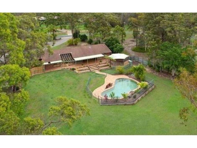 12 Oakwood Street, Capalaba QLD 4157