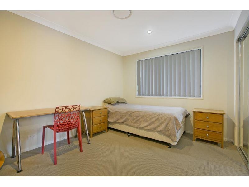 9 Robin Close, Wakerley QLD 4154