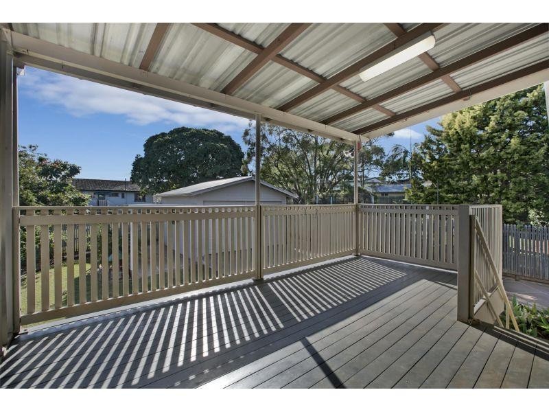 24 Tulkara Street, Manly West QLD 4179