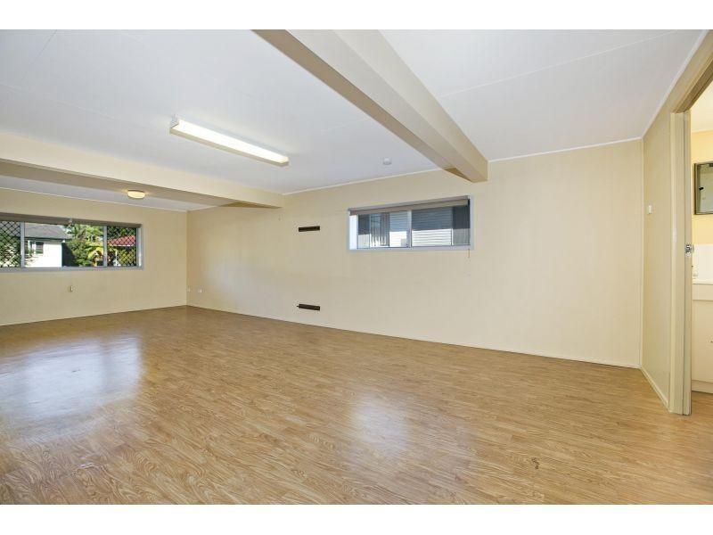 24 Tulkara Street, Manly West QLD 4179