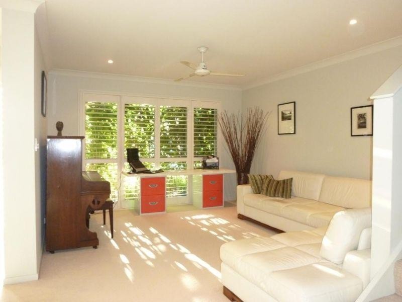 48 Moss Road, Wakerley QLD 4154