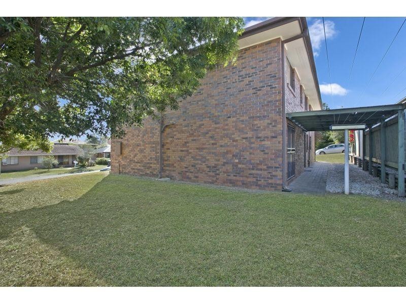8 Rechner Street, Belmont QLD 4153