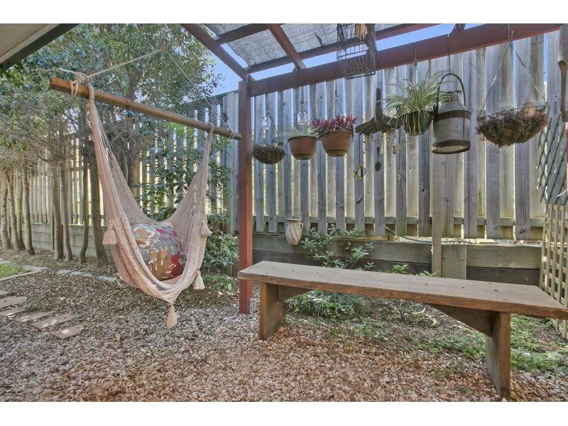 8 ISAACS WAY, Wakerley QLD 4154