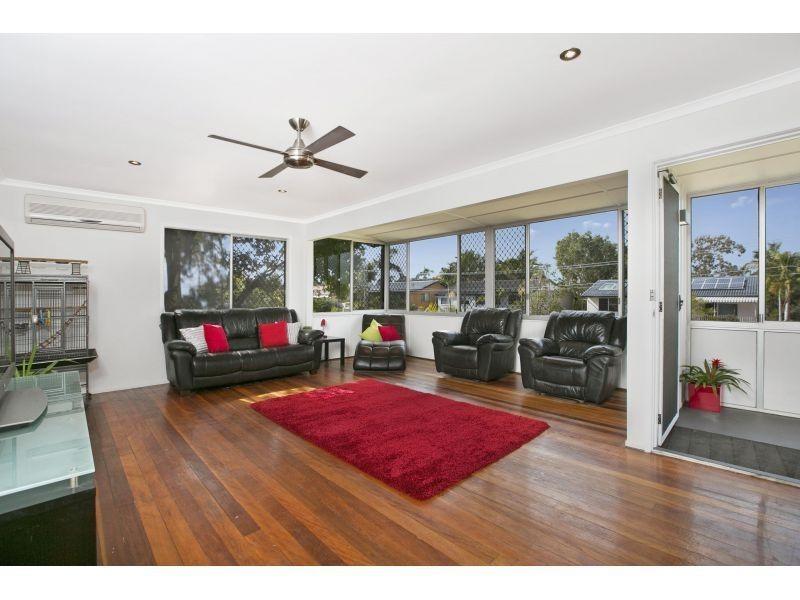 21 Meadowview Street, Tingalpa QLD 4173