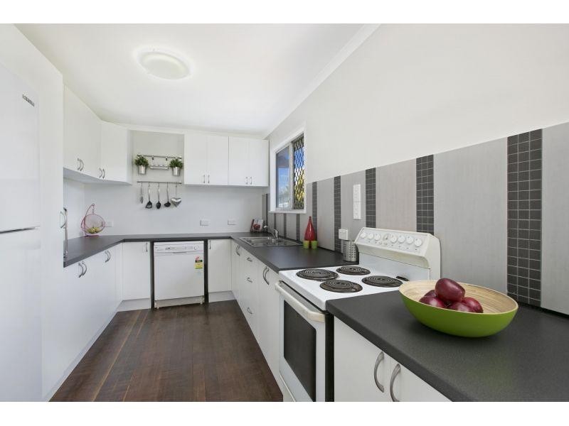 21 Meadowview Street, Tingalpa QLD 4173