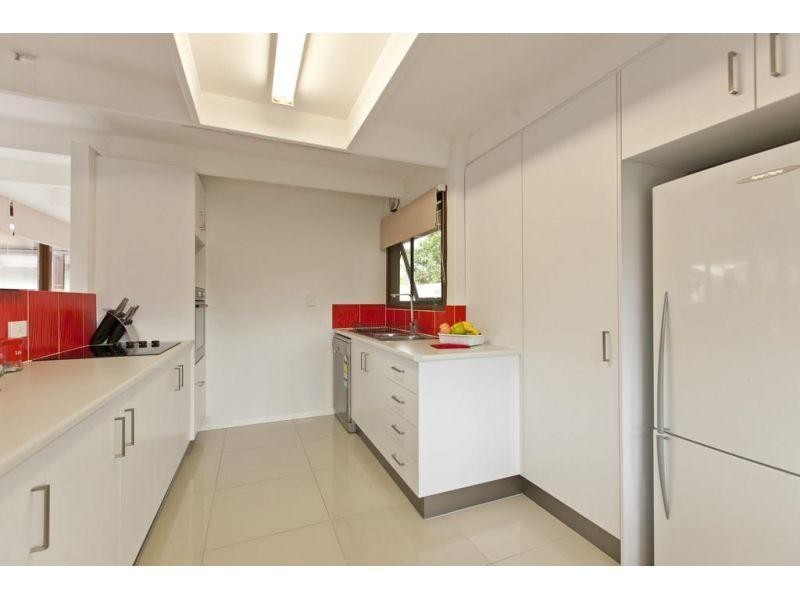 30 Treeby Street, Tingalpa QLD 4173