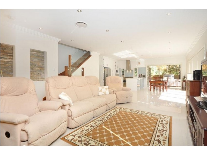 55 Friend Street, Wakerley QLD 4154