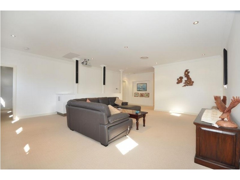 55 Friend Street, Wakerley QLD 4154