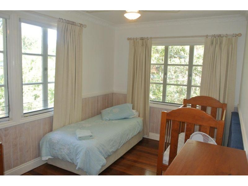 51 Coondooroopa Drive, Macleay Island QLD 4184