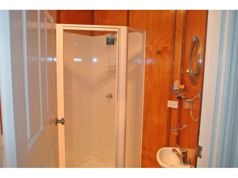 51 Coondooroopa Drive, Macleay Island QLD 4184