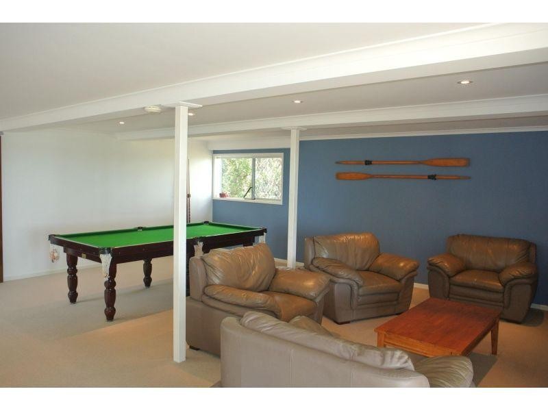 51 Coondooroopa Drive, Macleay Island QLD 4184