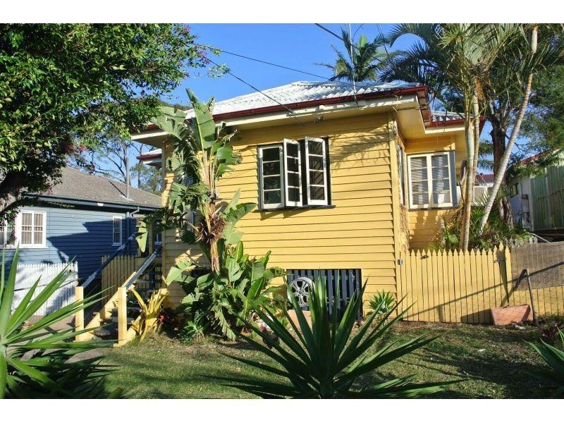 42 Pansy Street, Wynnum QLD 4178