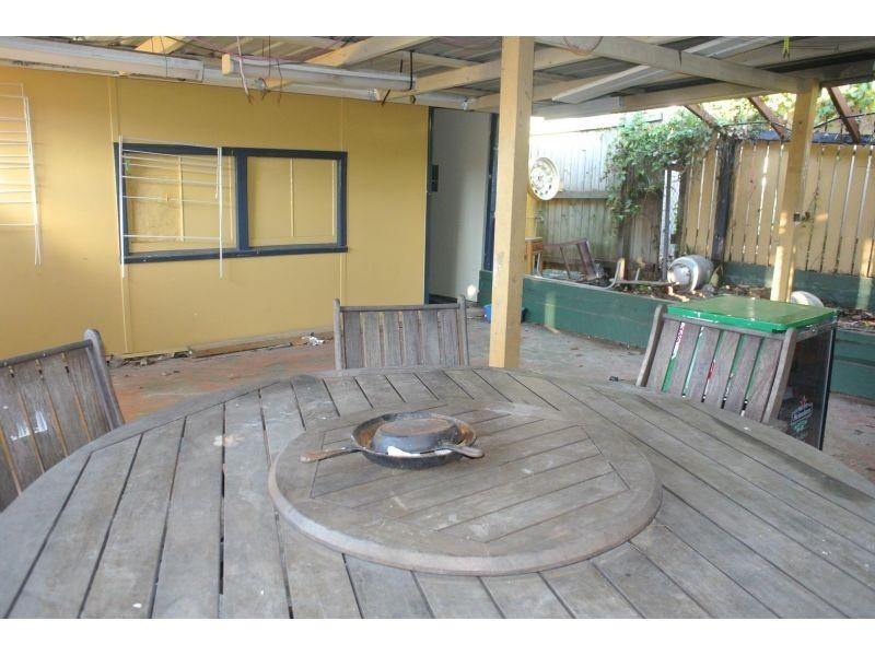 42 Pansy Street, Wynnum QLD 4178