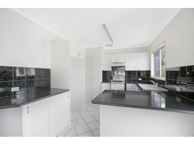 22 Clare Avenue, Wynnum West QLD 4178